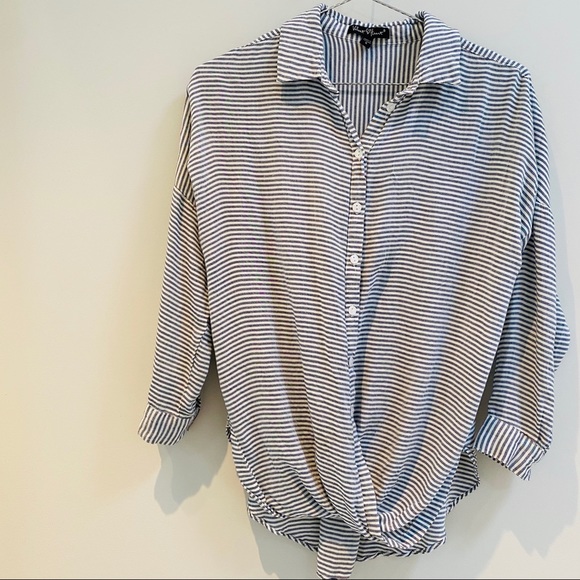 Velvet Heart Painters Blouse Size Small - Picture 3 of 7